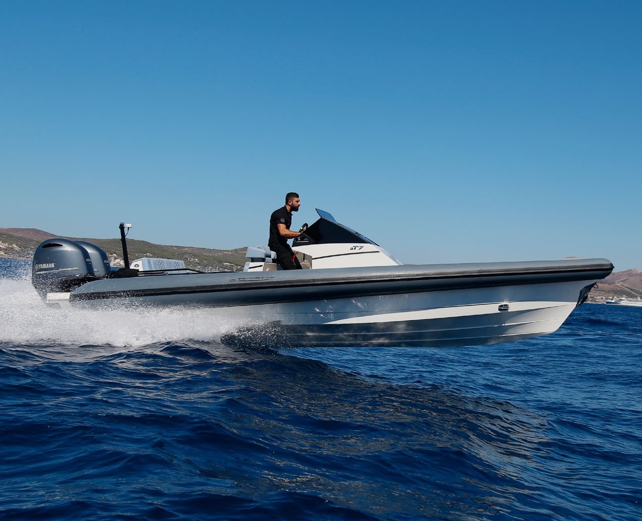 TECHNOHULL GT7