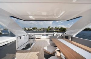 Pearl Yachts Pearl 62 Bikini Queen 2 – 2022 – Motorboot, Bild 11