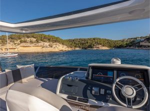 Pearl Yachts Pearl 62 Bikini Queen 2 – 2022 – Motorboot, Bild 12