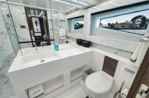 Pearl Yachts Pearl 62 Bikini Queen 2 – 2022 – Motorboot, Bild 31