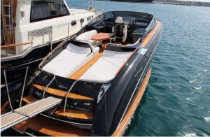 Riva Rivarama 44 Super 2012 – Motoryacht, Bild 13