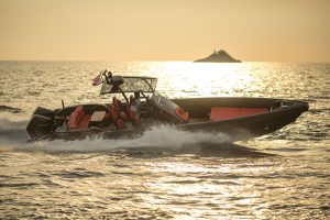 Technohull Sea DNA 999 – Motorboot, Bild 8