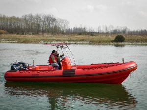 Scanner 800 D – Schlauchboot, Bild 2
